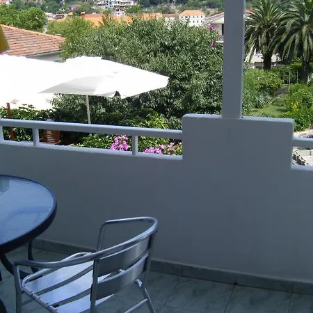 Apartments Adria Blue Jelsa  Exterior photo